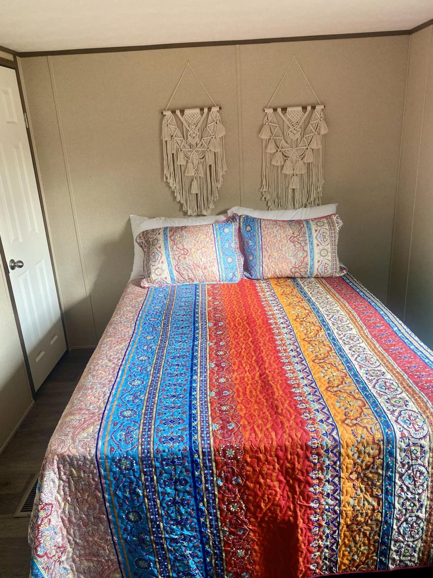 Private Cozy Hideaway With Deck Escape Austin 35Mi Villa Bastrop Ngoại thất bức ảnh
